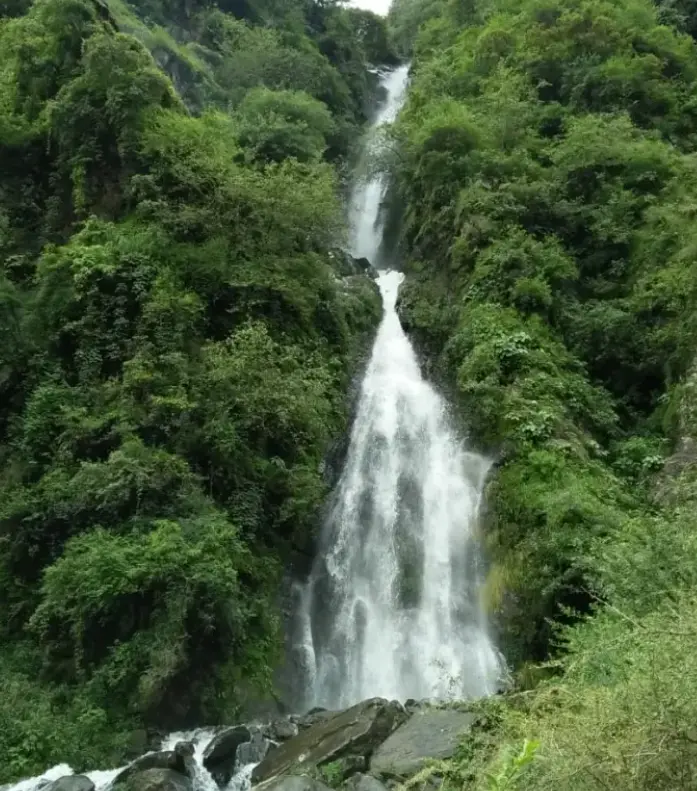 bangoru waterfall photos