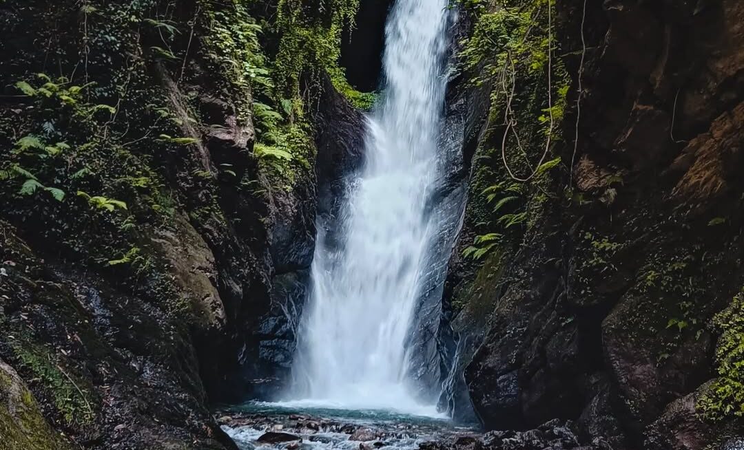 bangoru waterfall